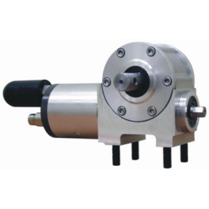 Pneumatic motor-reducer for canvas actuation in tippers